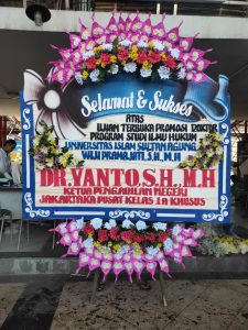 Toko Bunga di Kemranjen Banyumas